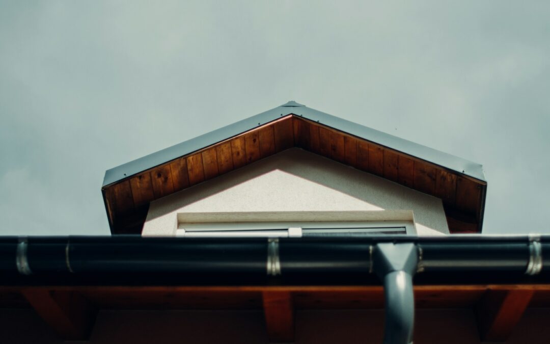 How Gutter Guard Systems Protect Your Home During Rainy Seasons