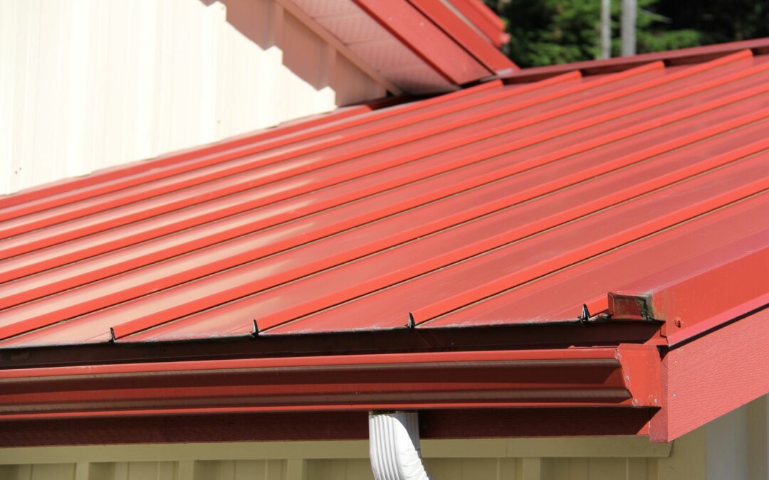 Steps to Properly Paint Your Metal Roof and Improve Its Longevity